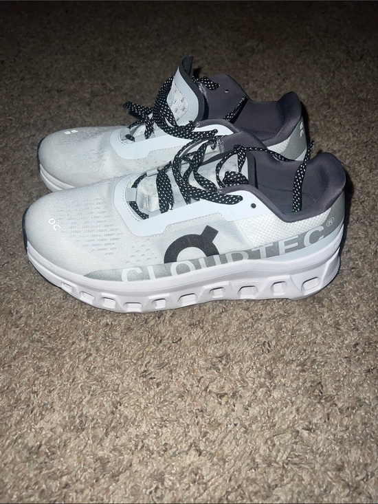 On Running Shoes - On Running women’s White and Gray CloudTec Sneakers